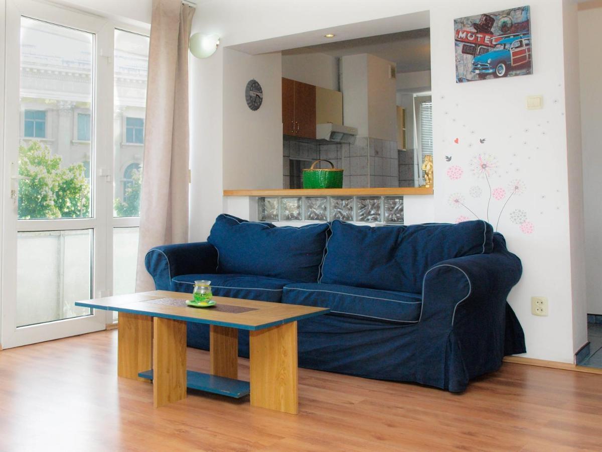 Rosuites * Bucureşti